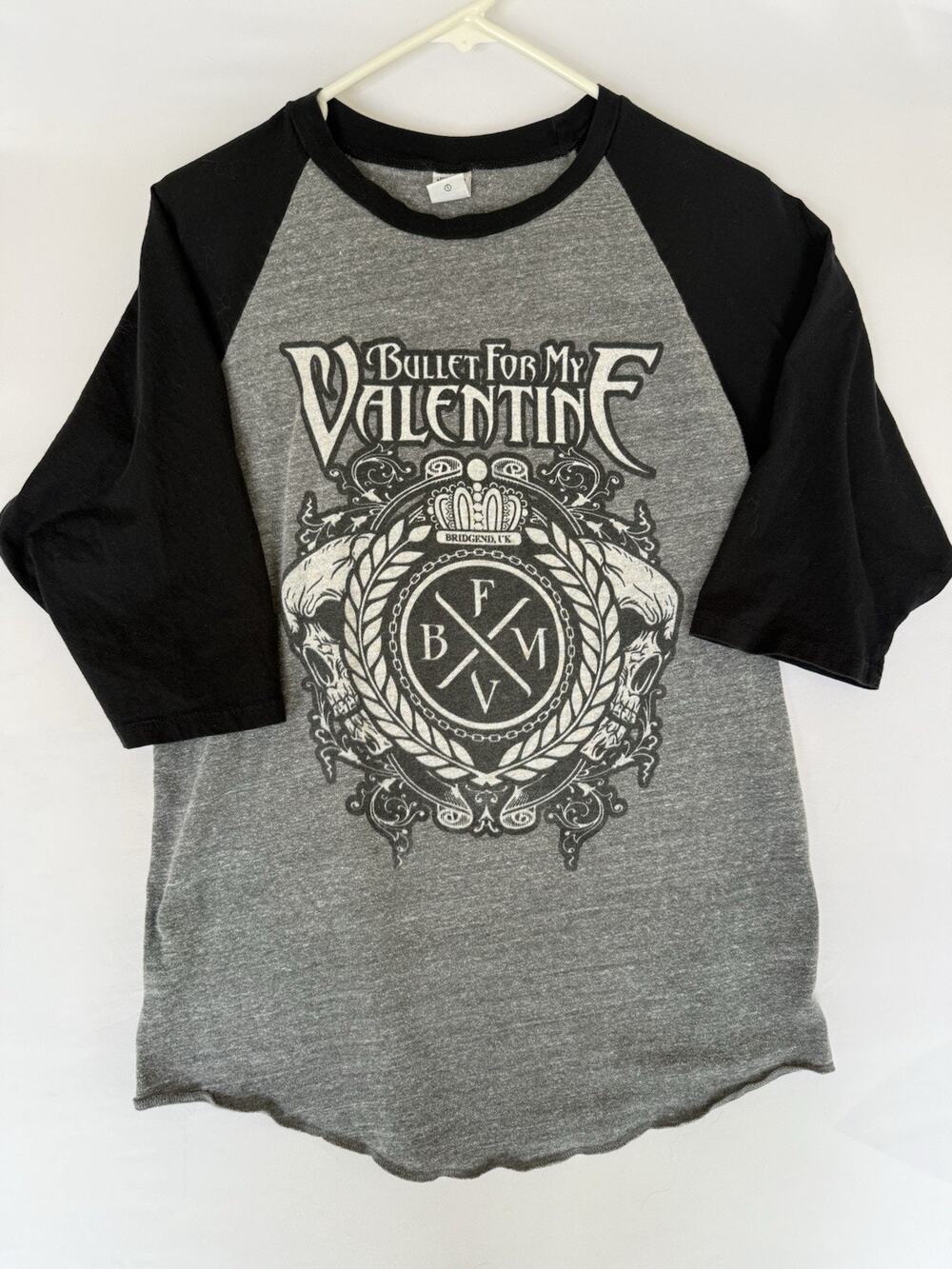 Bullet For My Valentine Crest Graphic Raglan T-Shirt Men’s Large